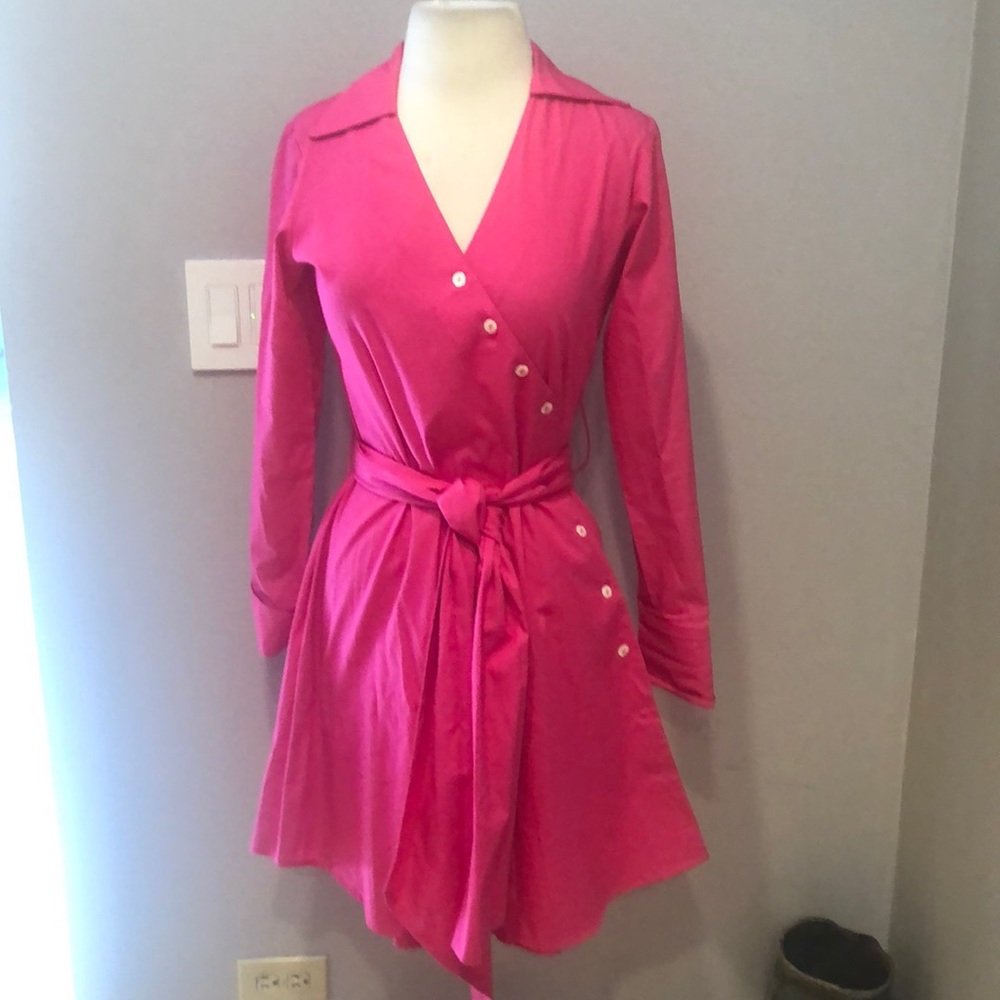 PINK CROSSOVER FABULOUS EUC SHIRTDRESS